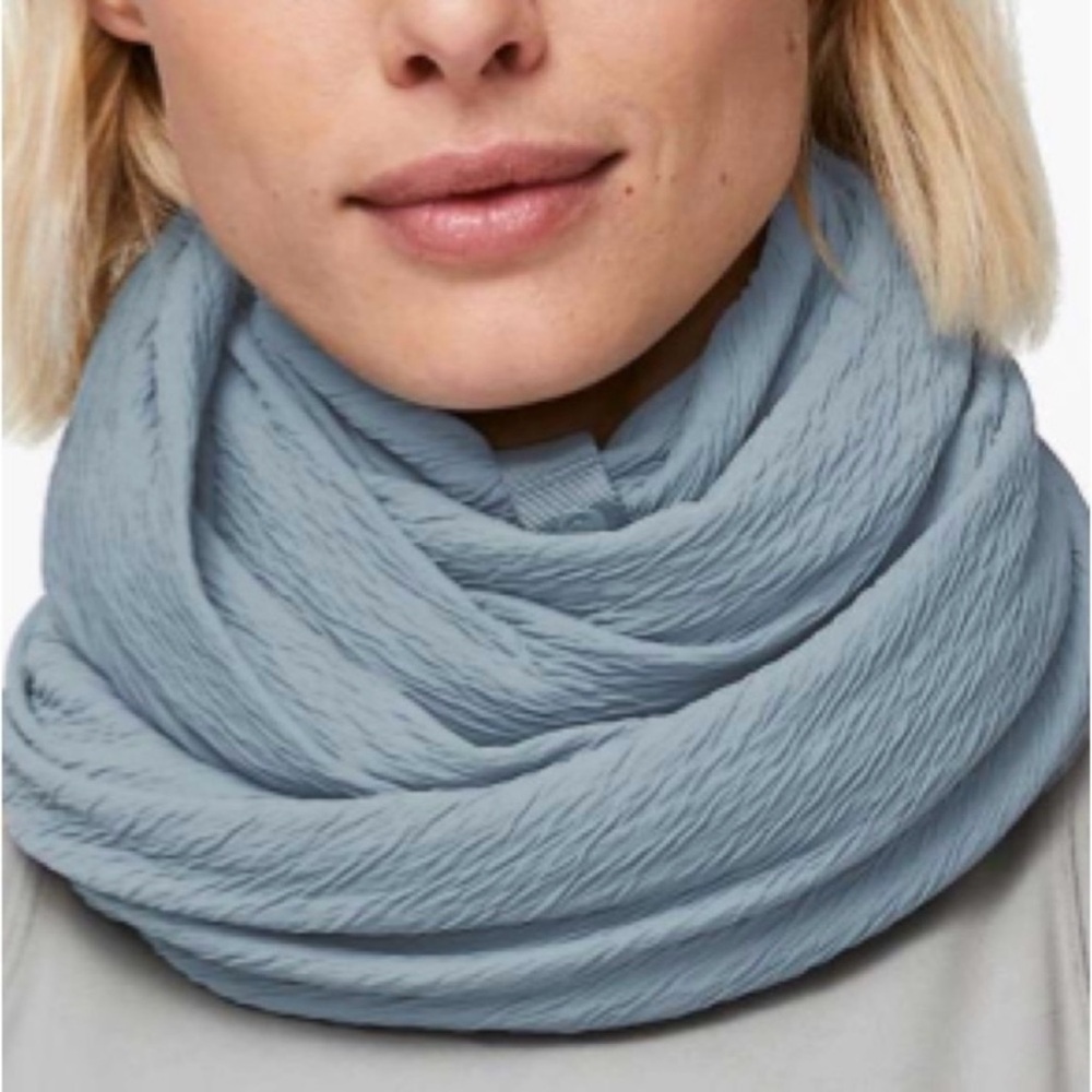lululemon athletica Light Blue Textured Infinity Scarf